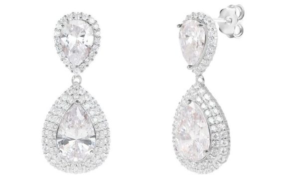 Brincos Eugénio Campos Gorgeous Prata 114.A094.B.1.00 com banho de ródio, para que possa deslumbrar no seu dia-a-dia!